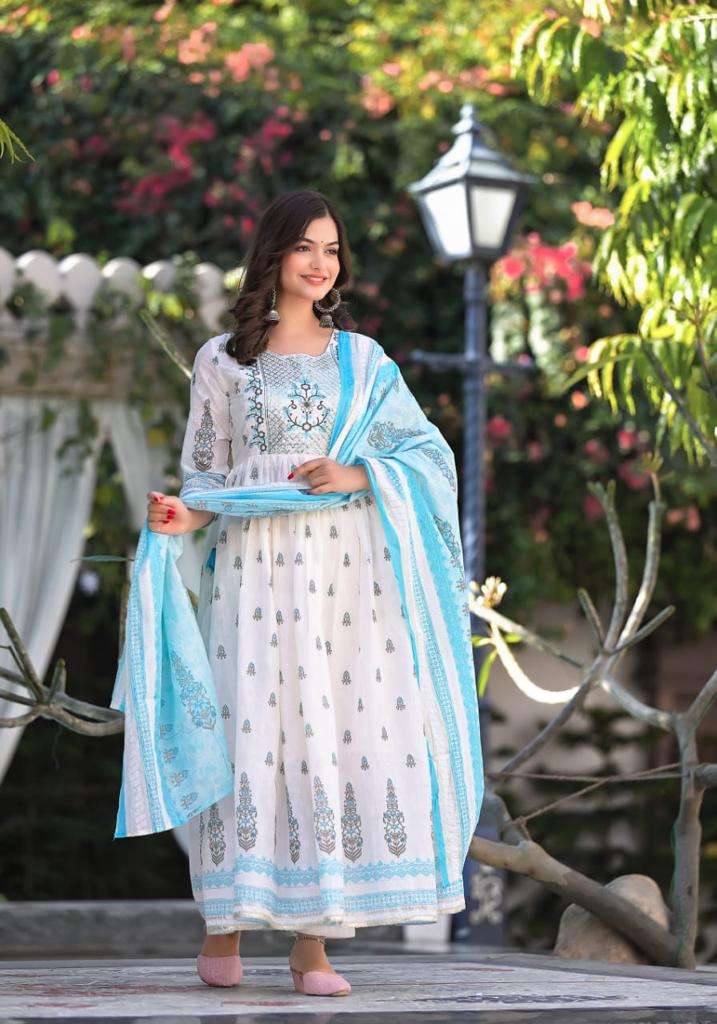 6 Stylish Cotton Salwar Suits To Add To Your Summer Wardrobe | Kalki  Fashion Blogs
